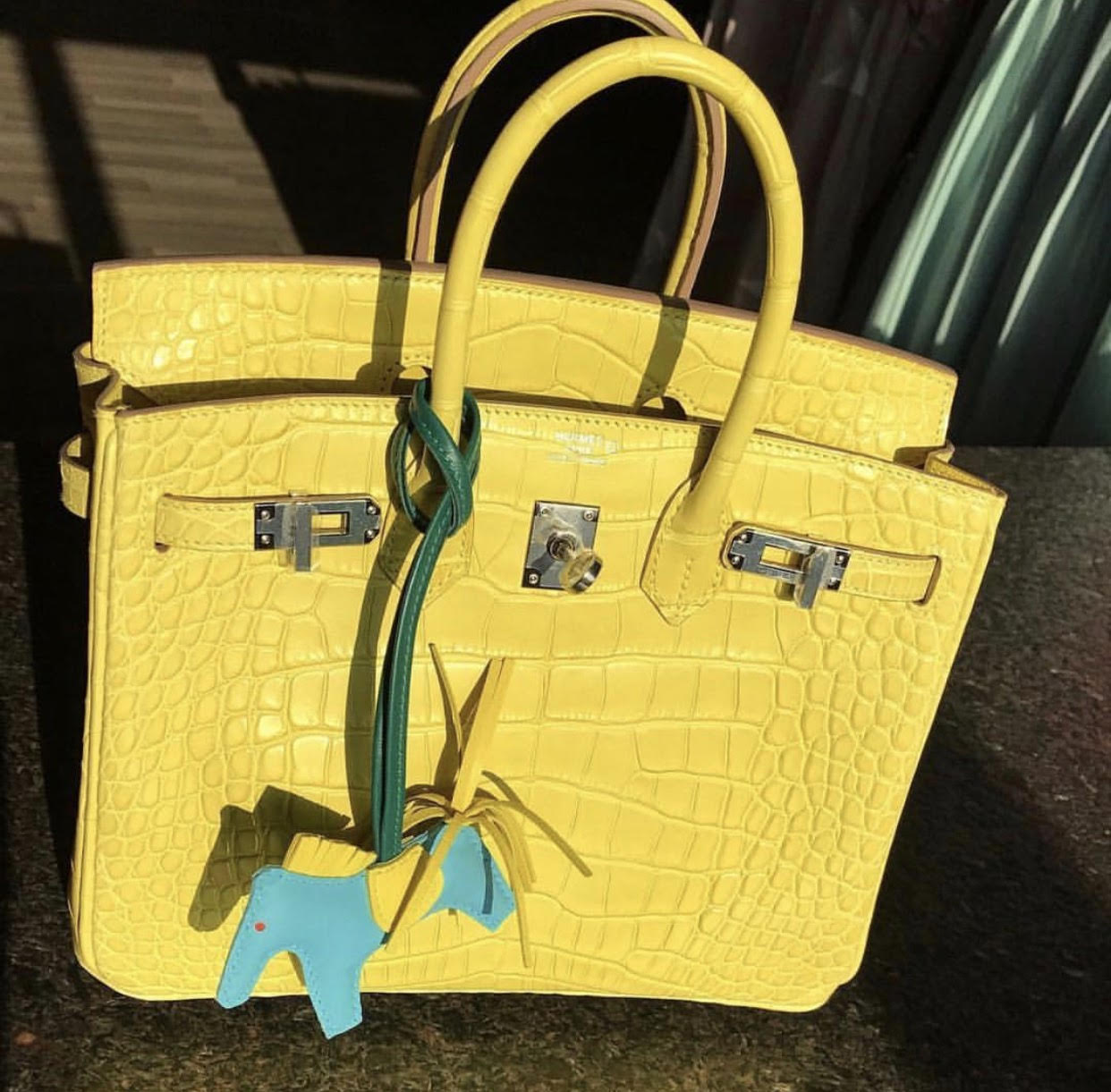 A Closer Look Of Hermes Birkin Bag - Brands Blogger